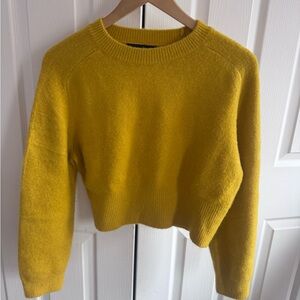 Zara cropped yellow mustard crew neck Sweater Size S